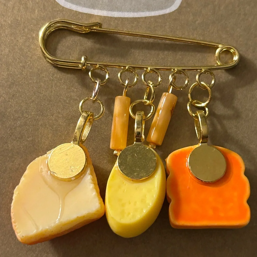 NWOT Safety Pin Brooch:“Brunch” Charms 🍓waffles, Eggs over easy🍳, roll, utensils